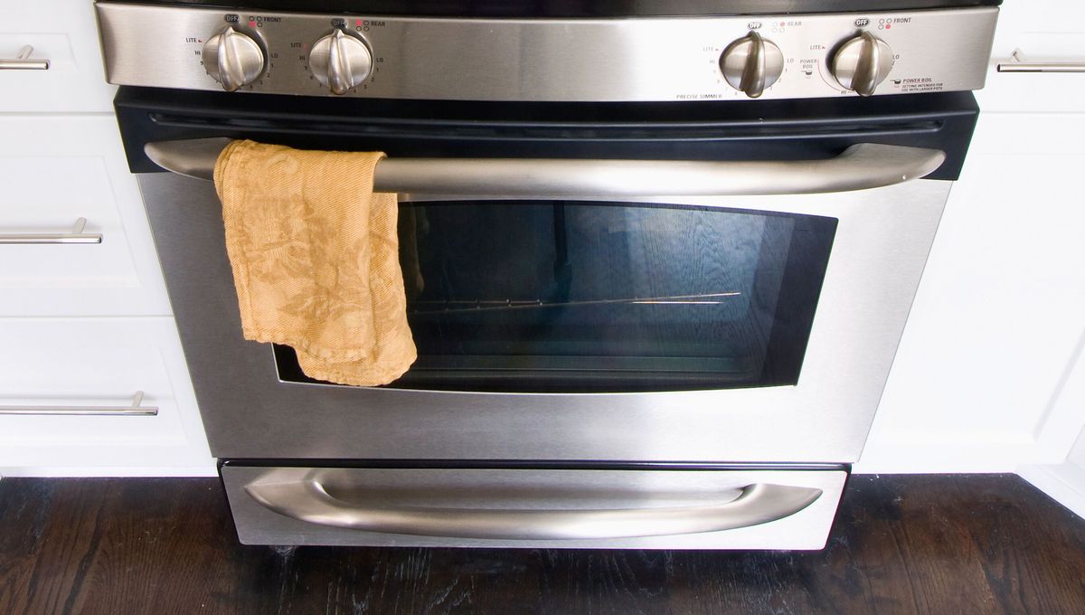 Si no limpiamos bien la cocina, puede transformarse en un espacio perfecto para las plagas y microorganismos.&nbsp;