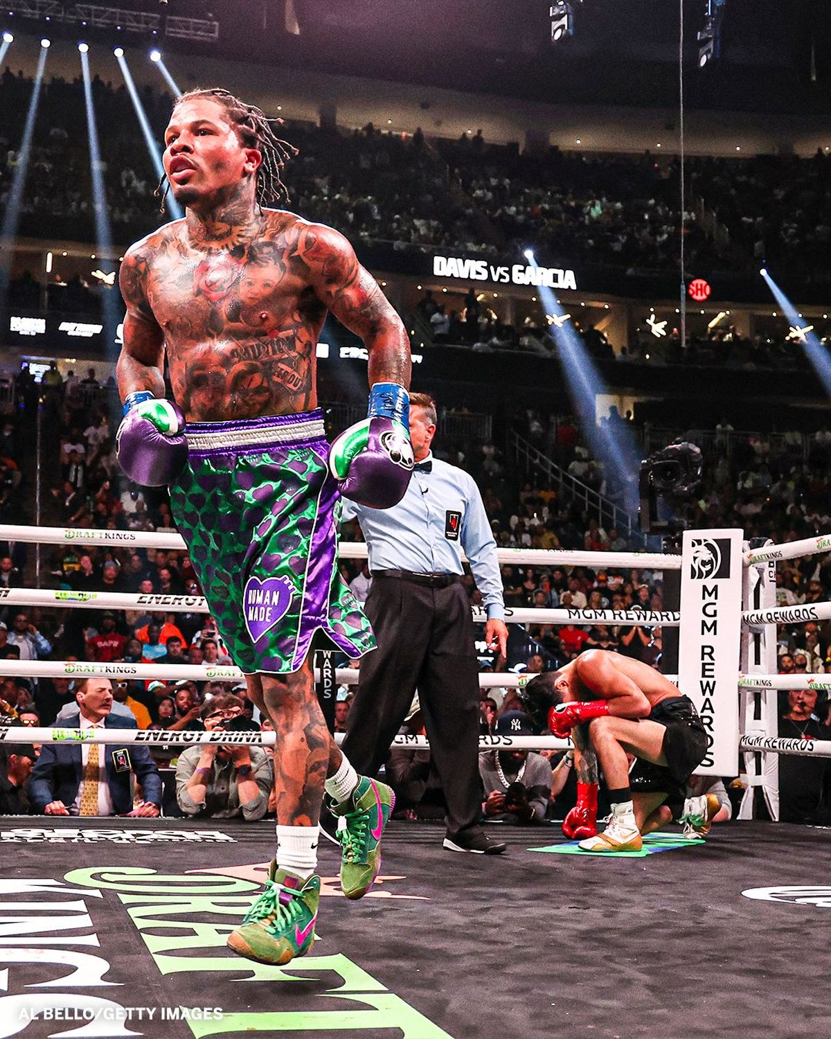 Gervonta Davis dejó de rodilla a Ryan García en la pelea del año