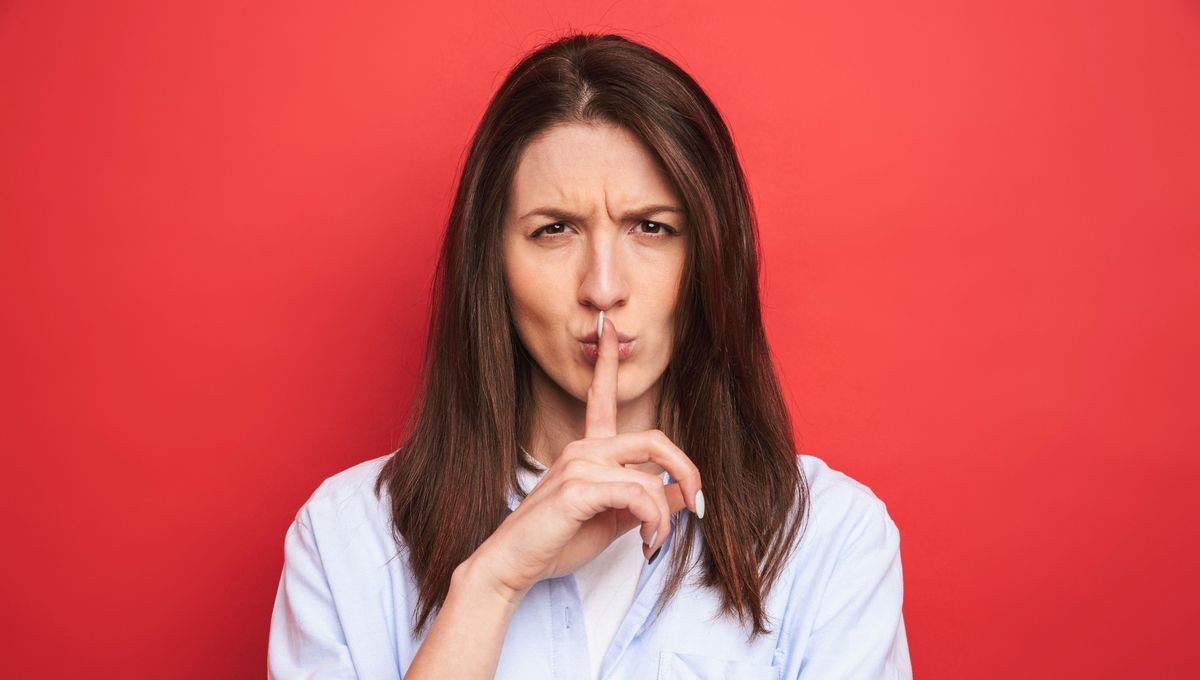 "Stille" invita a pausar la cabeza por un rato y disfrutar del silencio. "Stille" invita a pausar la cabeza por un rato y disfrutar del silencio. 