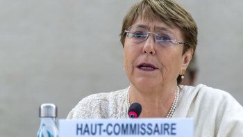 Bachelet pidió en Chile responsabilizar a violadores de derechos humanos