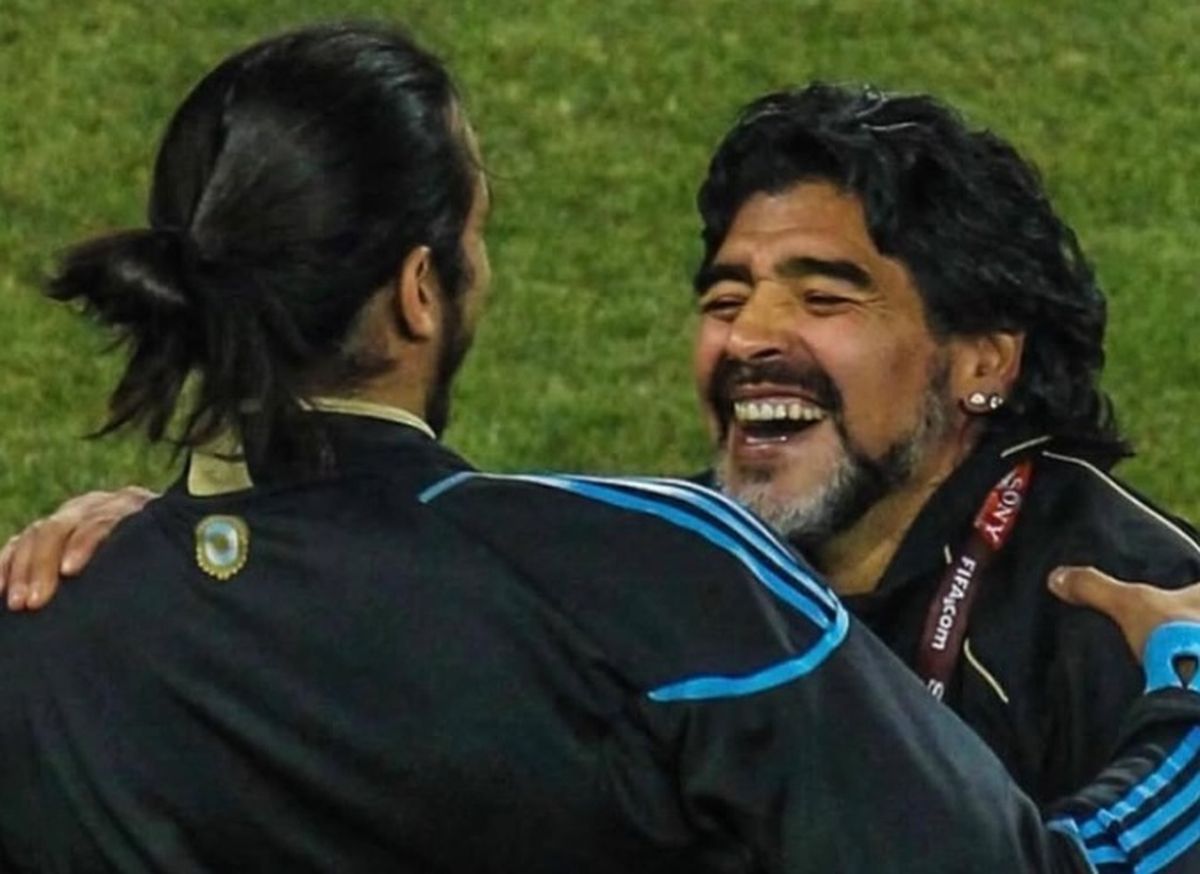 Jonás Gutiérrez fue dirigido por Maradona en el Mundial 2010. Jonás Gutiérrez fue dirigido por Maradona en el Mundial 2010.