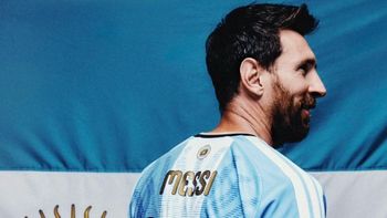 Messi y la camiseta que utilizará la Selección argentina en su despedida: cuánto vale y cómo comprarla Messi y la camiseta que utilizará la Selección argentina en su despedida: cuánto vale y cómo comprarla