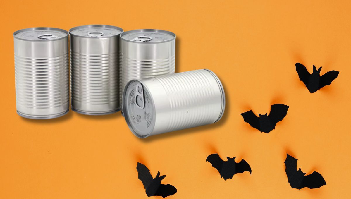 Usando dos latas, crea un monstruo para decorar en Halloween Usando dos latas, crea un monstruo para decorar en Halloween