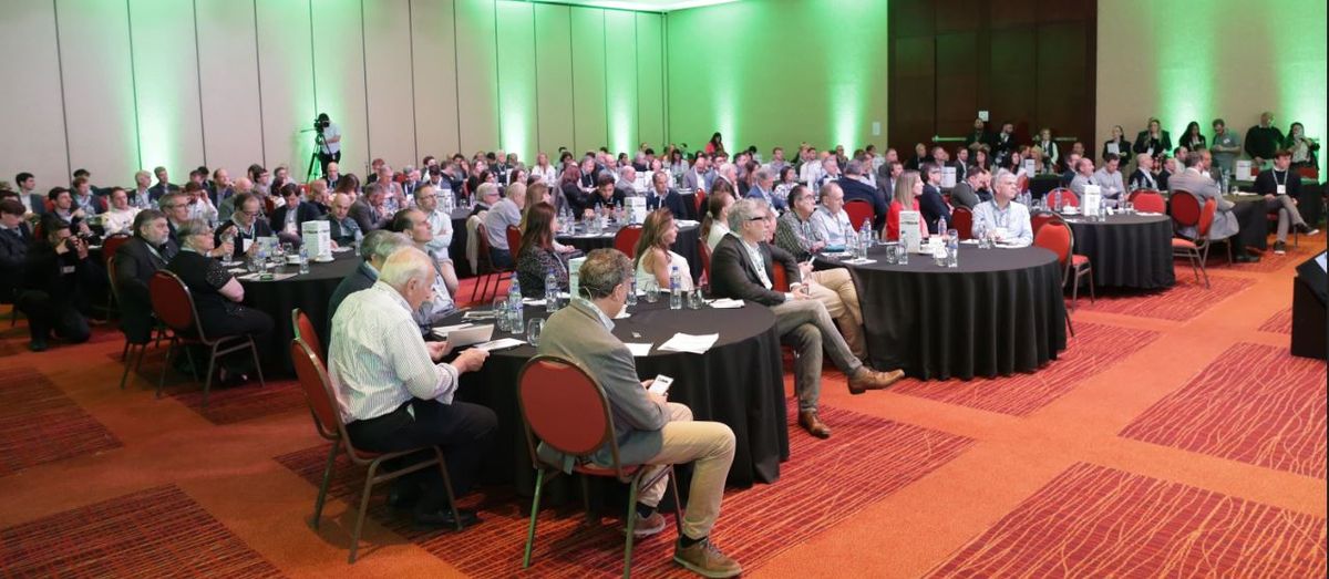 La audiencia de la primera jornada del encuentro de ejecutivos que abrió este jueves Ulpiano Suarez. La audiencia de la primera jornada del encuentro de ejecutivos que abrió este jueves Ulpiano Suarez.