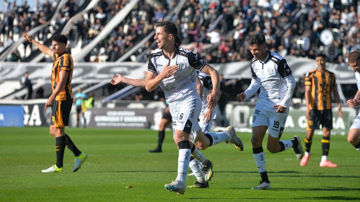 Imanol González viene de marcar dos  goles seguidos que fueron a Colón y Mitre.