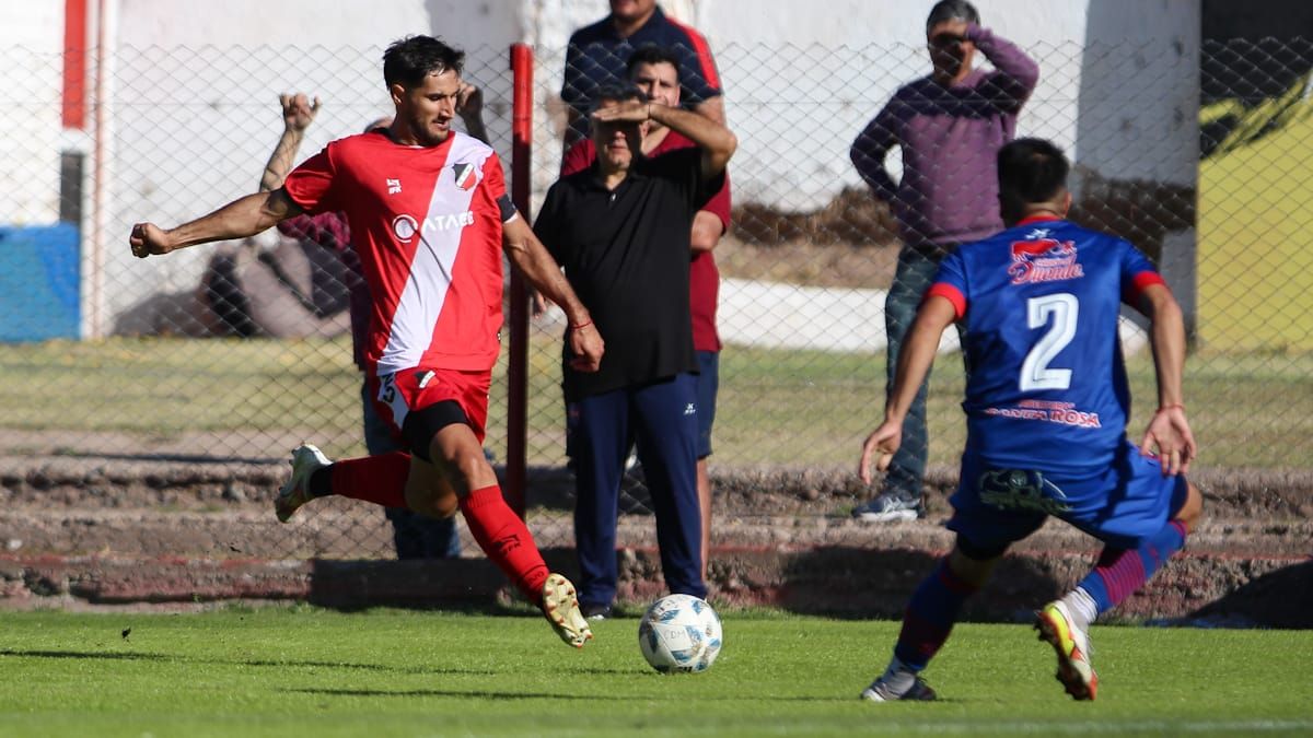 Matías Viguet se refirió al choque del Deportivo Maipú frente a Gimnasia y Esgrima. Matías Viguet se refirió al choque del Deportivo Maipú frente a Gimnasia y Esgrima.