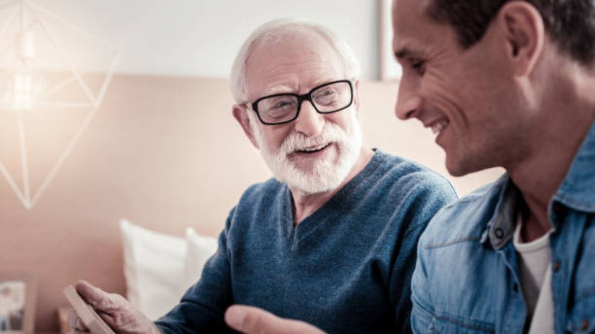 Mejor que la sopa de letras: el ejercicio de memoria que mantiene al cerebro joven y fuerte por muchos años