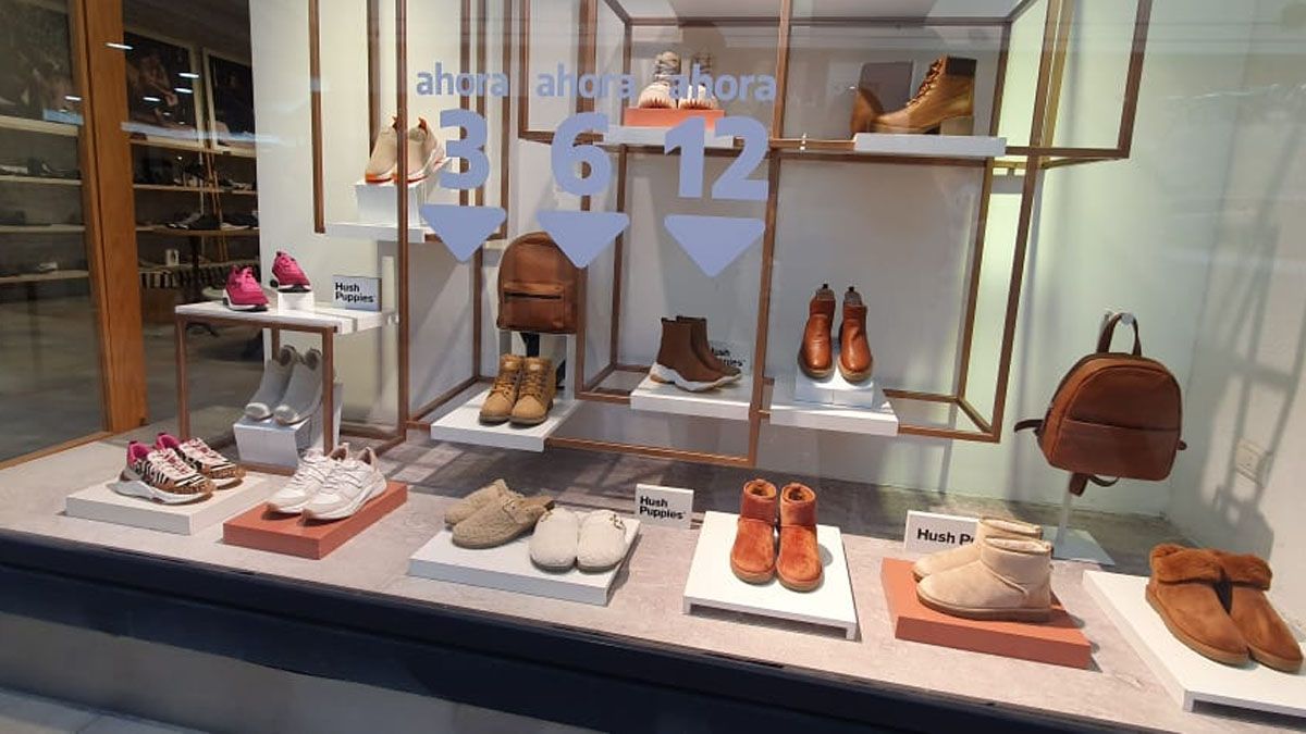 Los zapatos tuvieron aumentos de hasta $5.000 la semana pasada, y este martes subieron entre $3.000 y $4.000 más.