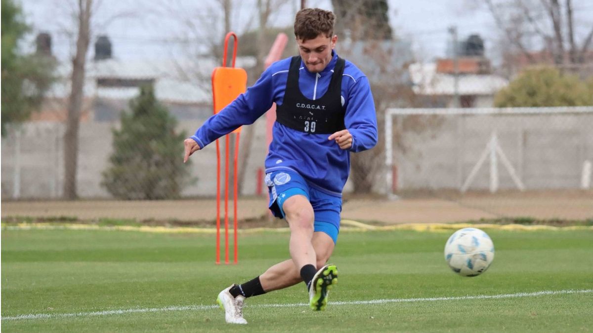 Martín Luciano estará en la defensa de Godoy Cruz ante el Bicho de la Paternal.