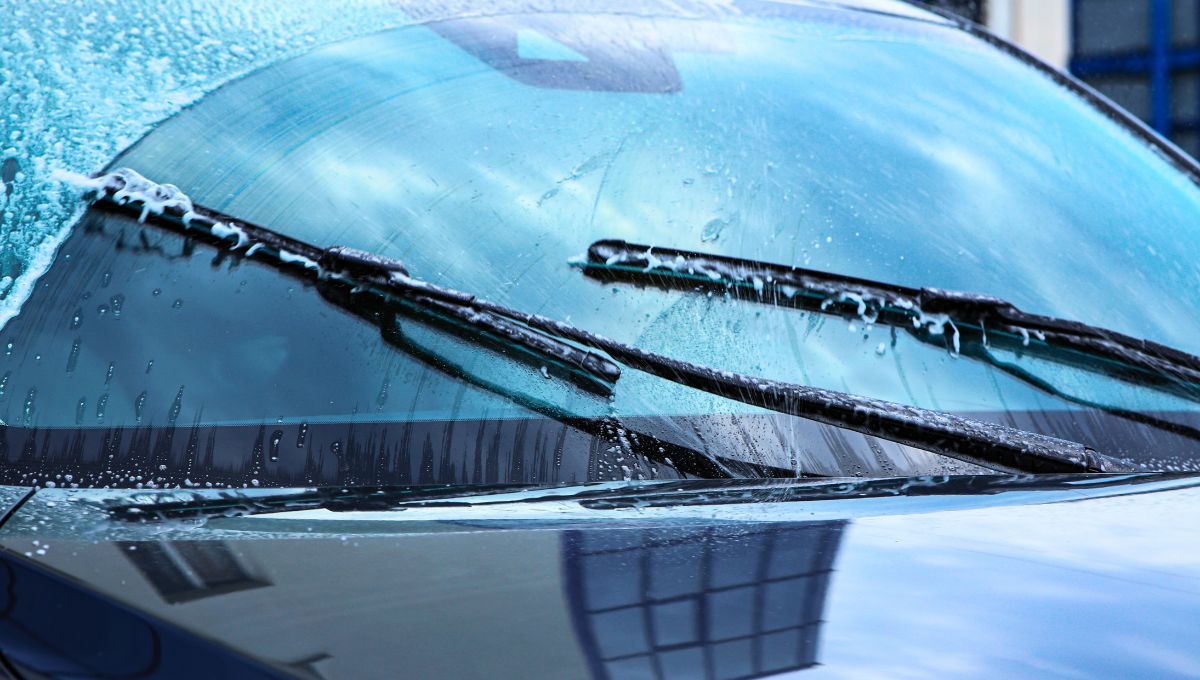 Cómo quitar el ruido que hacen los limpiaparabrisas del auto: el eficaz truco