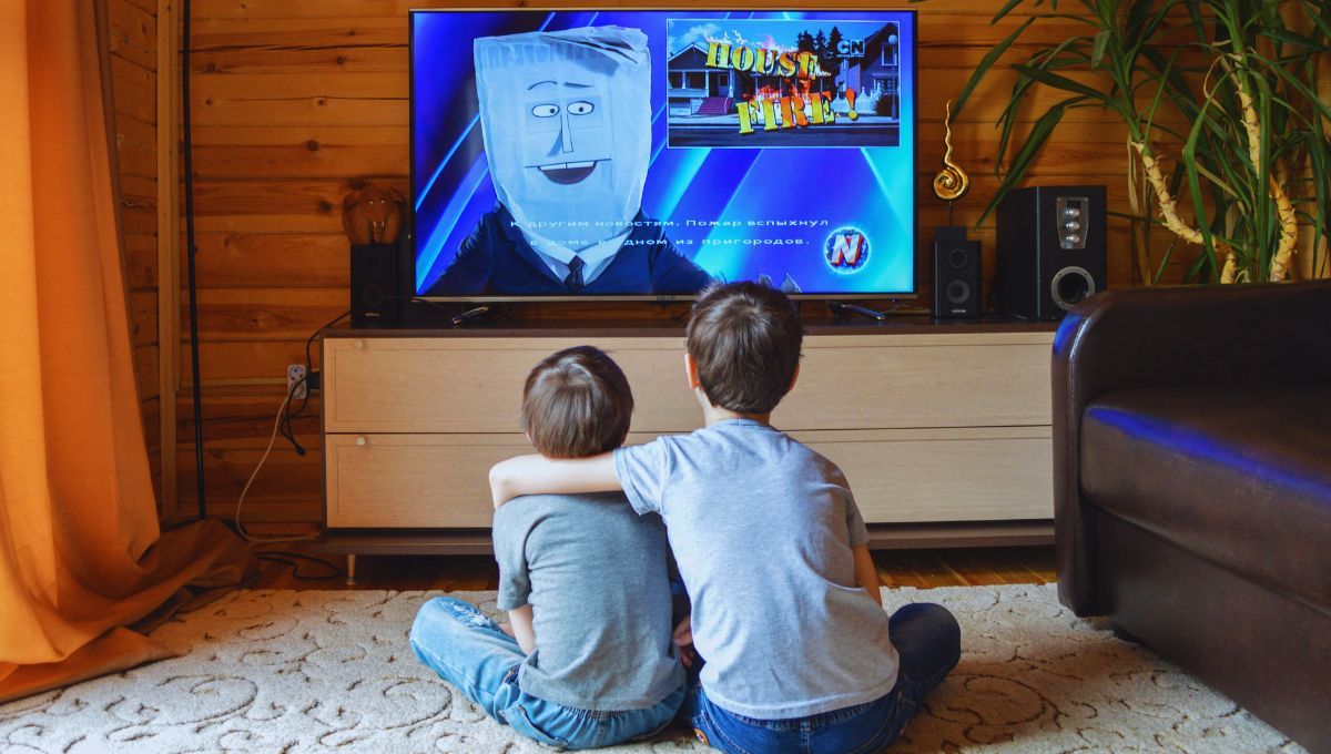 Las 4 series infantiles que jamás deben ver tus hijos en el celular o televisor