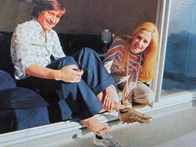 La bella y la bestia que hacía goles