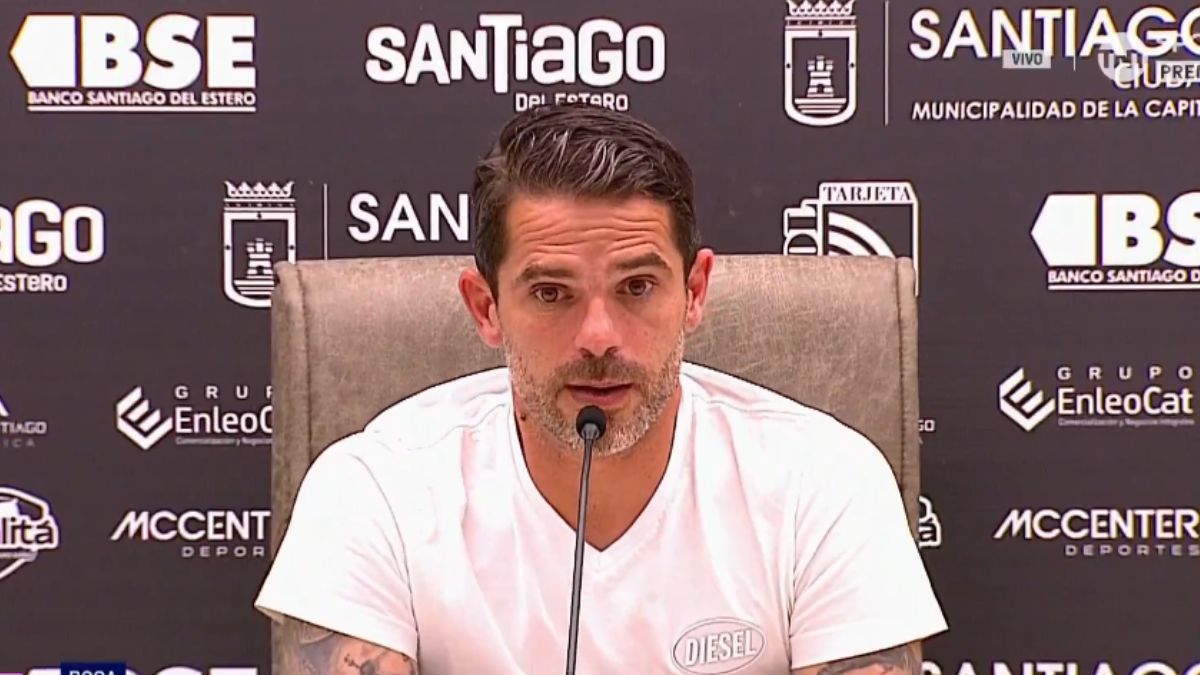 Fernando Gago elogió a sus jugadores luego de la victoria ante Central Córdoba.