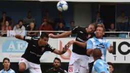 Huracán anotó en el descuento y se lo igualó a Atlético Rafaela