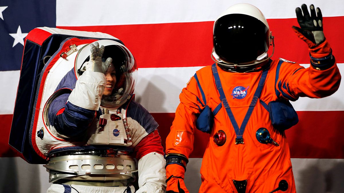 La NASA adapta sus trajes espaciales para llevar a la primera mujer a la Luna