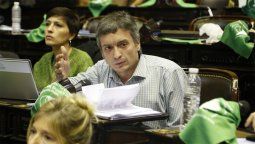 Coronavirus: se cayó el Impuesto Patria pero avanza un plan de Máximo Kirchner