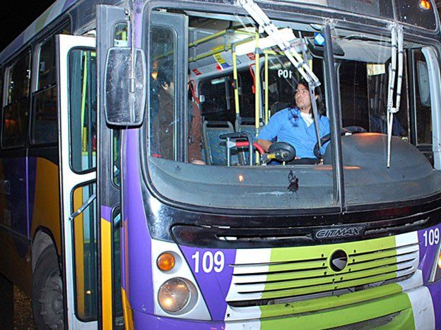 El sueldo mínimo de un chofer se iría a $6.648 si la paritaria local copia a la nacional