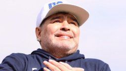 Maradona: Me sentí en el cielo con toda la cancha que gritaba Diego