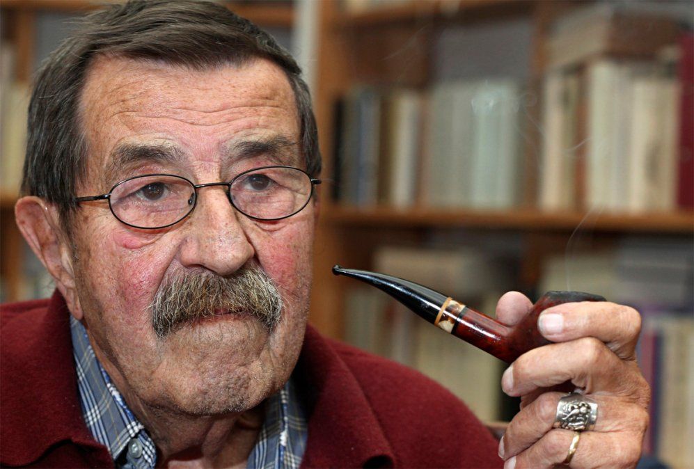 Digitalizan el archivo de la casa del Nobel de Literatura Günter Grass