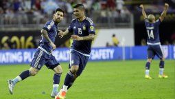 La bomba del día: Banega está en duda para la final ante Chile
