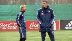 Bauza le prende todas las velas a Messi