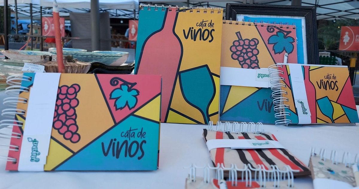 Comenzaron sólo haciendo lápices y y empezaron a expandirse y fabricar agendas, anotadores, bloc de notas, macetas. Comenzaron sólo haciendo lápices y y empezaron a expandirse y fabricar agendas, anotadores, bloc de notas, macetas.