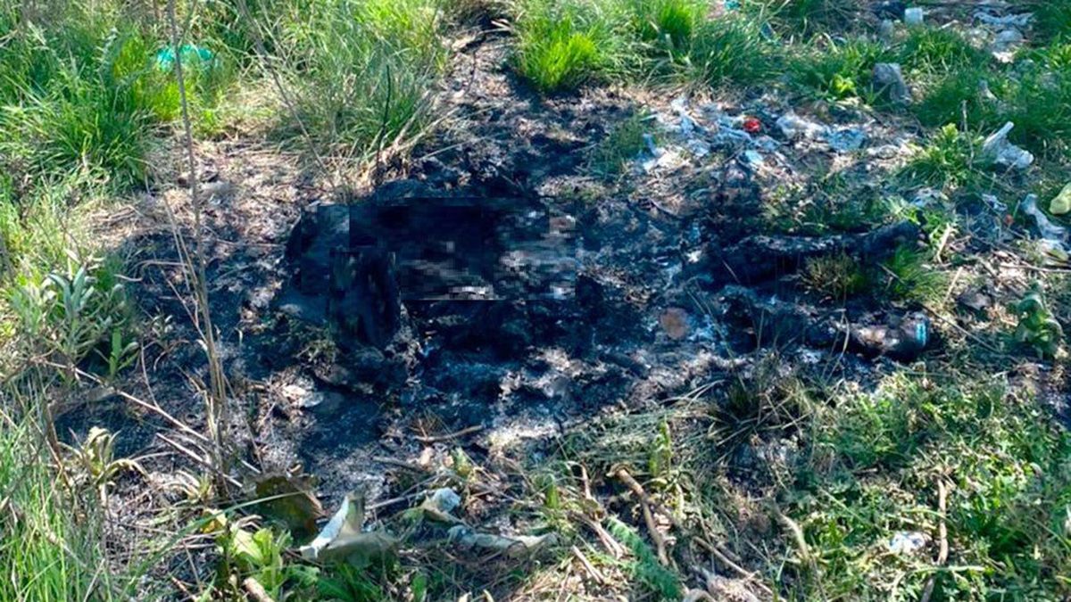 El lugar donde fue encontrado semicalcinado el cuerpo de Lautaro Morello, a orillas de una ruta en construcción en la localidad de Guernica