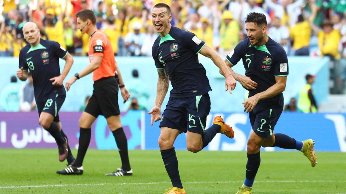 Australia festejó por primera vez en el Mundial Qatar 2022 y se ilusiona con meterse en octavos de final.