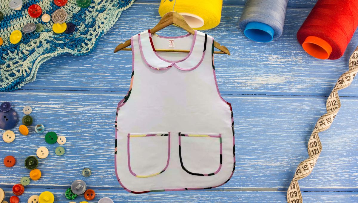 Paso a paso: un DIY para coser una pechera o delantal escolar