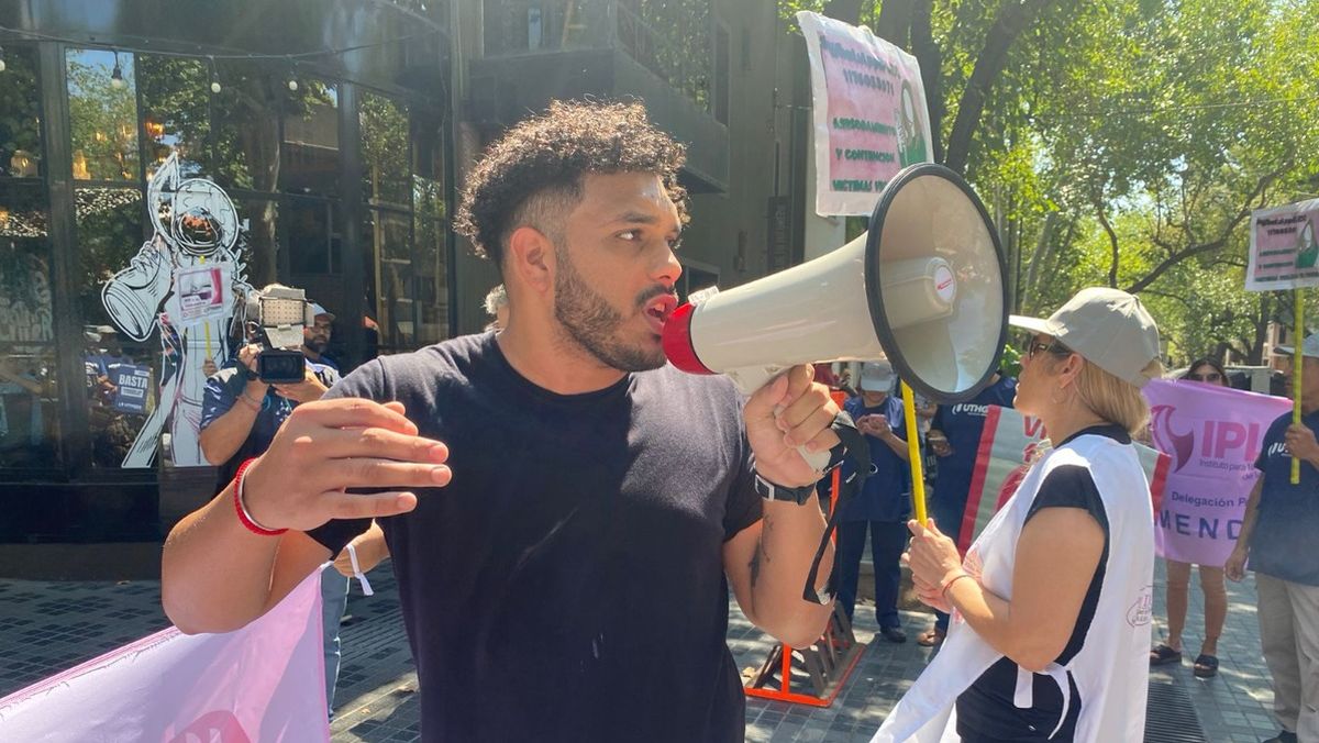 Emiliano Tejada, referente de la UTHGRA.