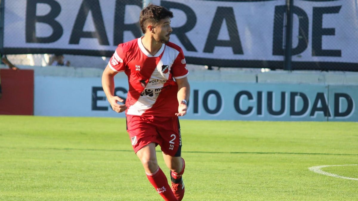 Coronel destacó el gran grupo que se formó en el Deportivo Maipú. Coronel destacó el gran grupo que se formó en el Deportivo Maipú.