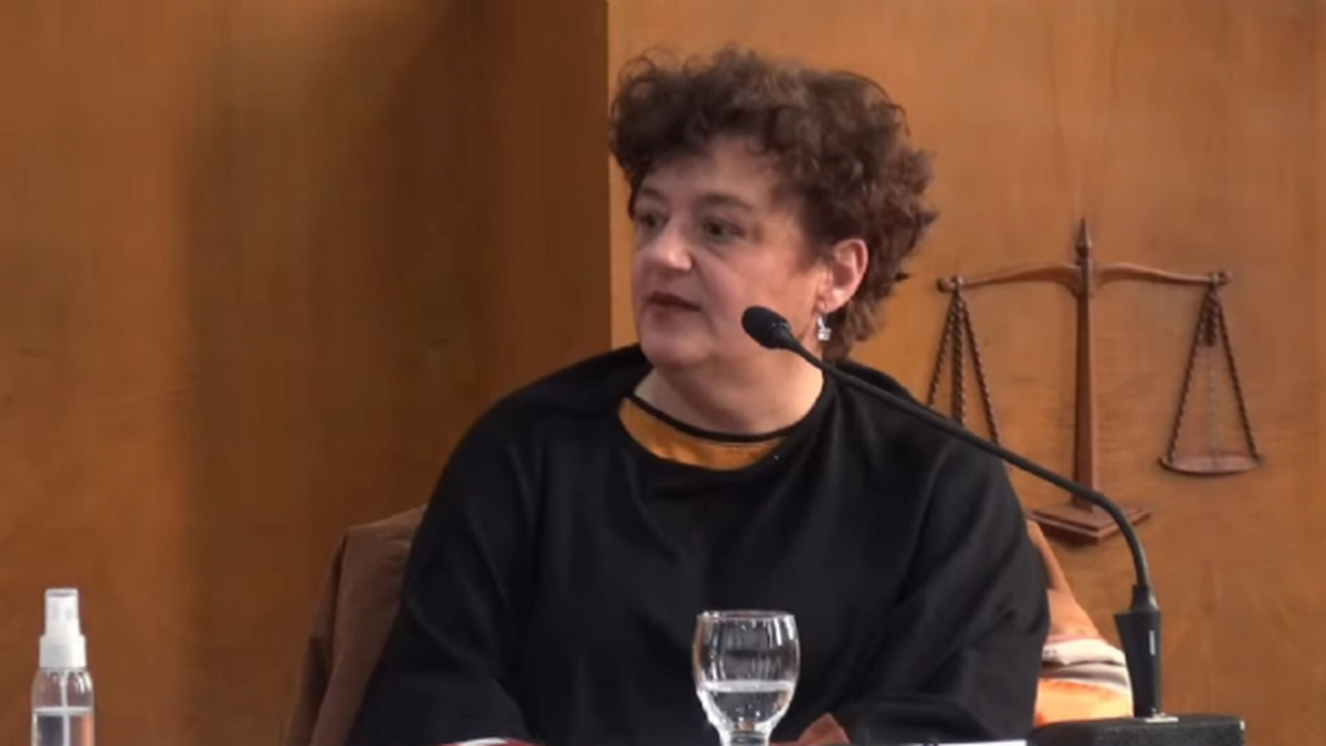 La jueza Martinelli también ha trabajado en otros casos de alto impacto público, como las cuotas de los autos por sistema UVA.