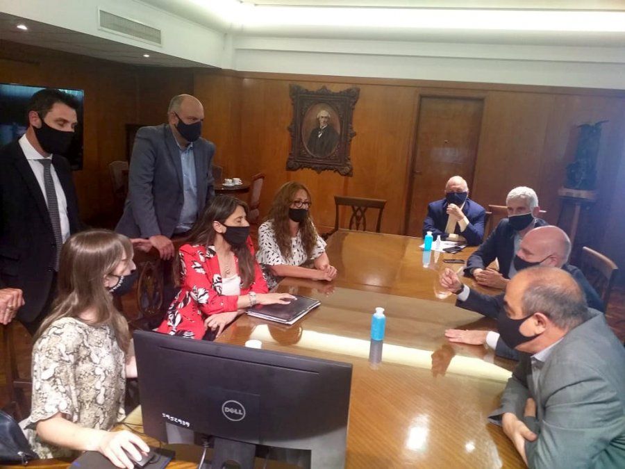 La reunión entre la Suprema Corte de Mendoza y abogados.