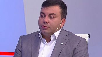 Lo Presti no se guardó nada: Adorni debería renunciar, si viene va a empañar un buen anuncio Lo Presti no se guardó nada: Adorni debería renunciar, si viene va a empañar un buen anuncio