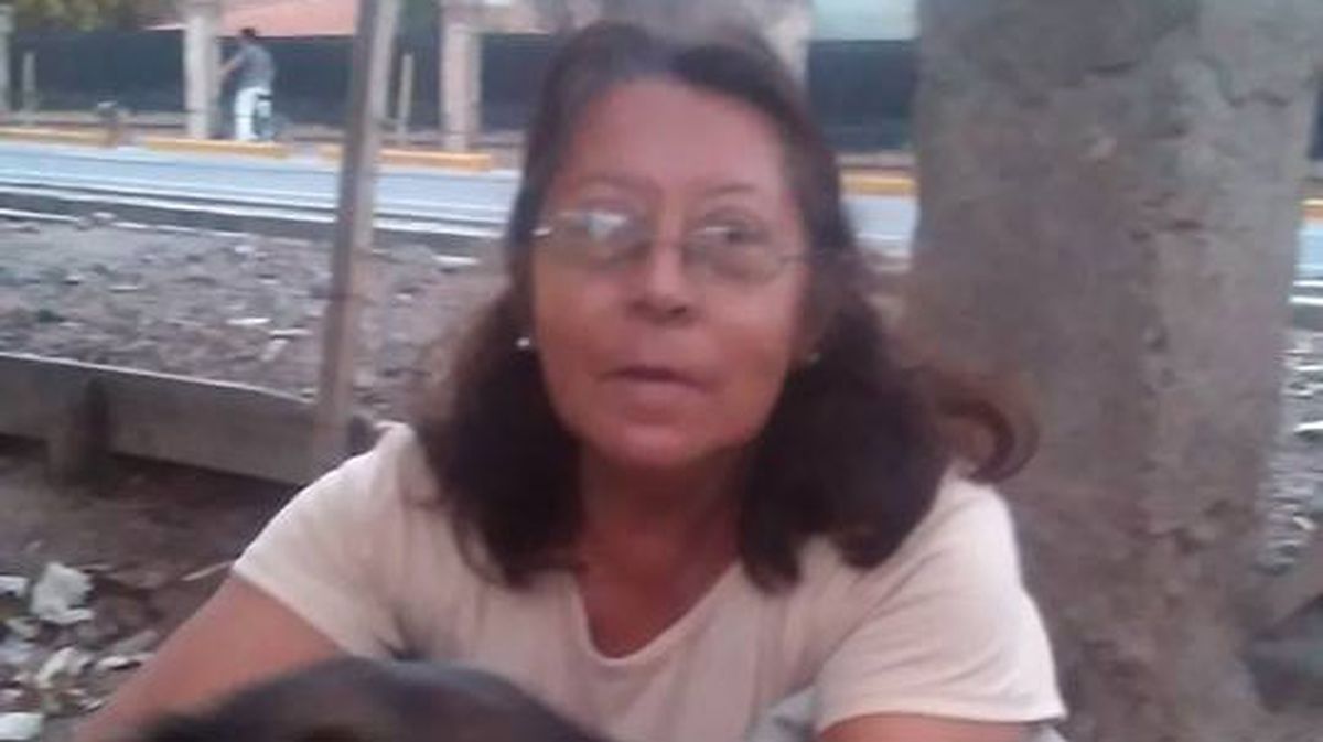 Mary Corvalán amaba a los animales y siempre estaba dispuesta para ayudar. Murió en un accidente y ahora buscan hogar para una gatita. Mary Corvalán amaba a los animales y siempre estaba dispuesta para ayudar. Murió en un accidente y ahora buscan hogar para una gatita.