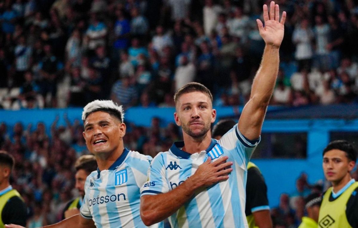 Luciano Vietto cargó contra la dirigencia de Racing y criticó a Gustavo Costas tras irse libre