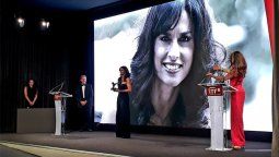 Gabriela Sabatini recibió el máximo honor de la Federación de Tenis en París