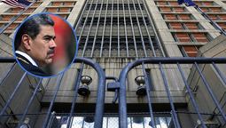 Nicolás Maduro sería trasladado el lunes a los tribunales federales para tomar conocimiento de la acusación. Nicolás Maduro sería trasladado el lunes a los tribunales federales para tomar conocimiento de la acusación.