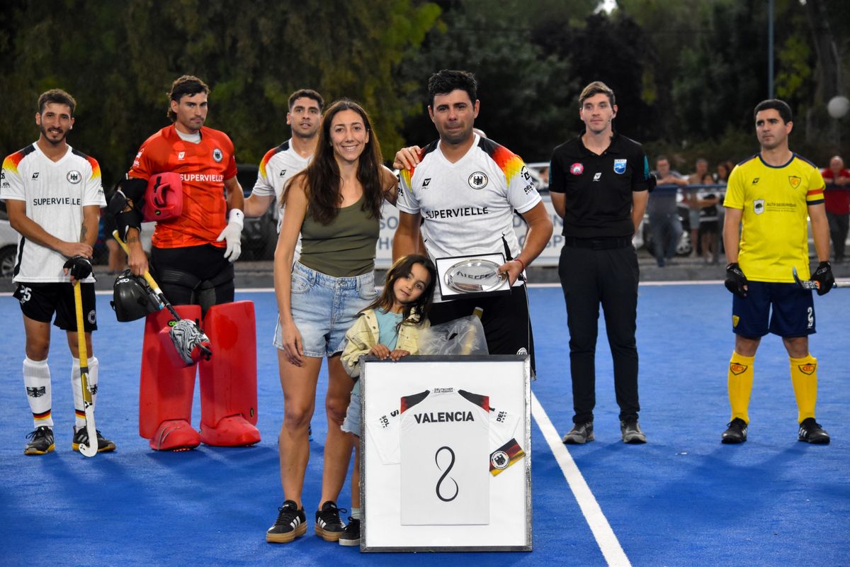 Adiós a un ícono del hockey sobre césped: ¿De qué Valencia viniste?