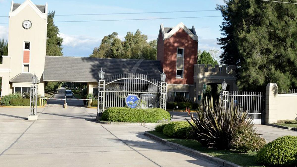 Violento asalto en Esteban Echeverría: balearon a un empresario