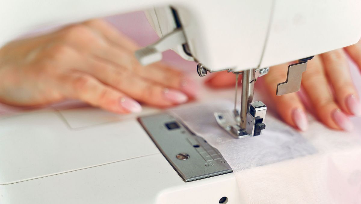 Utiliza siempre materiales de costura apropiados para cada tela y de buena calidad. Utiliza siempre materiales de costura apropiados para cada tela y de buena calidad. 