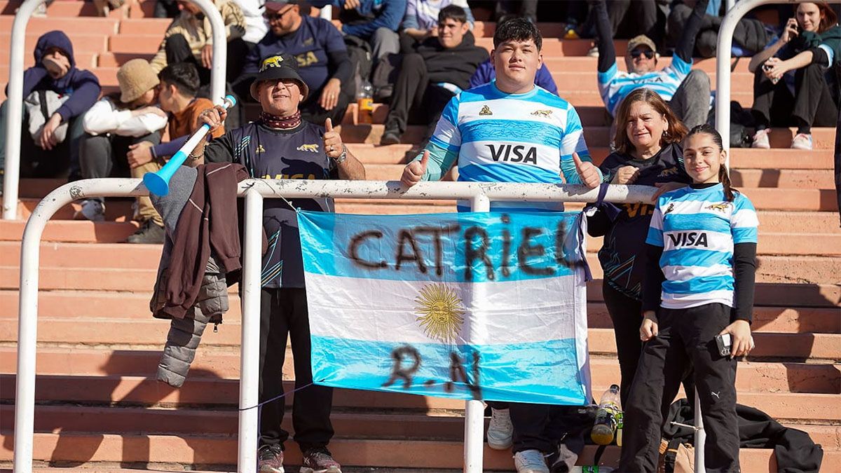 Jugadores de las divisiones menores de distintos clubes y fanáticos de todo el país se duieron cita en mendoza, como estos pequeños de Catriel, Río Negro.