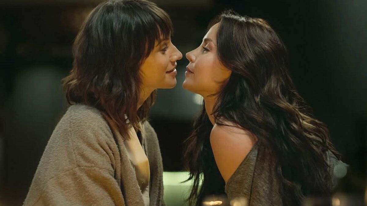 Laura Londoño y Carmen Villalobos son las protagonistas principales de la nueva serie de Netflix.