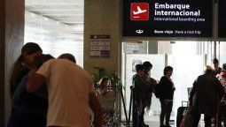 Suspenden el otorgamiento de visas a países con circulación de coronavirus