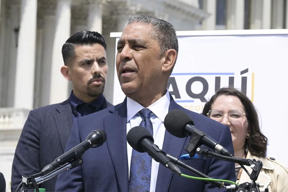 Presidente del Caucus Hispano del Congreso (CHC), Adriano Espaillat (Archivo). Crédito: EFE/ Lenin Nolly. Presidente del Caucus Hispano del Congreso (CHC), Adriano Espaillat (Archivo). Crédito: EFE/ Lenin Nolly.