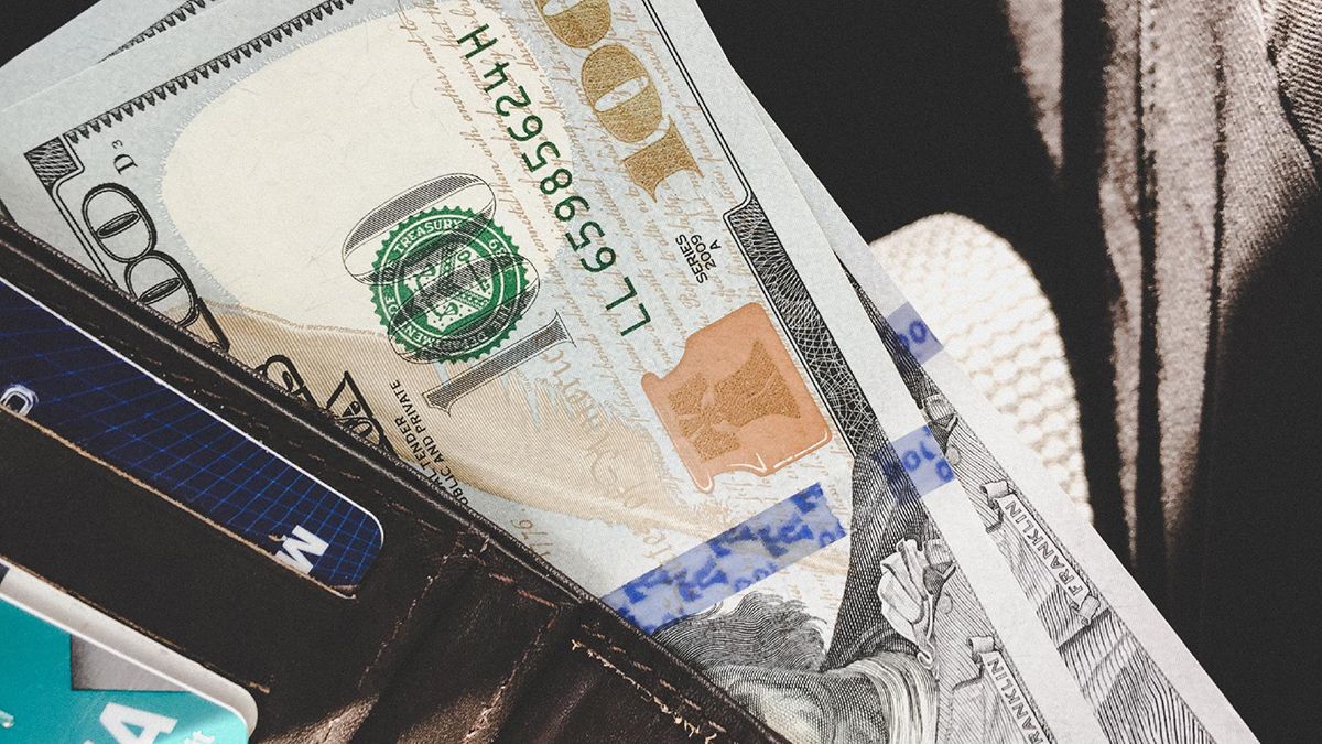 El viernes se podría reanudar la venta del dólar ahorro.