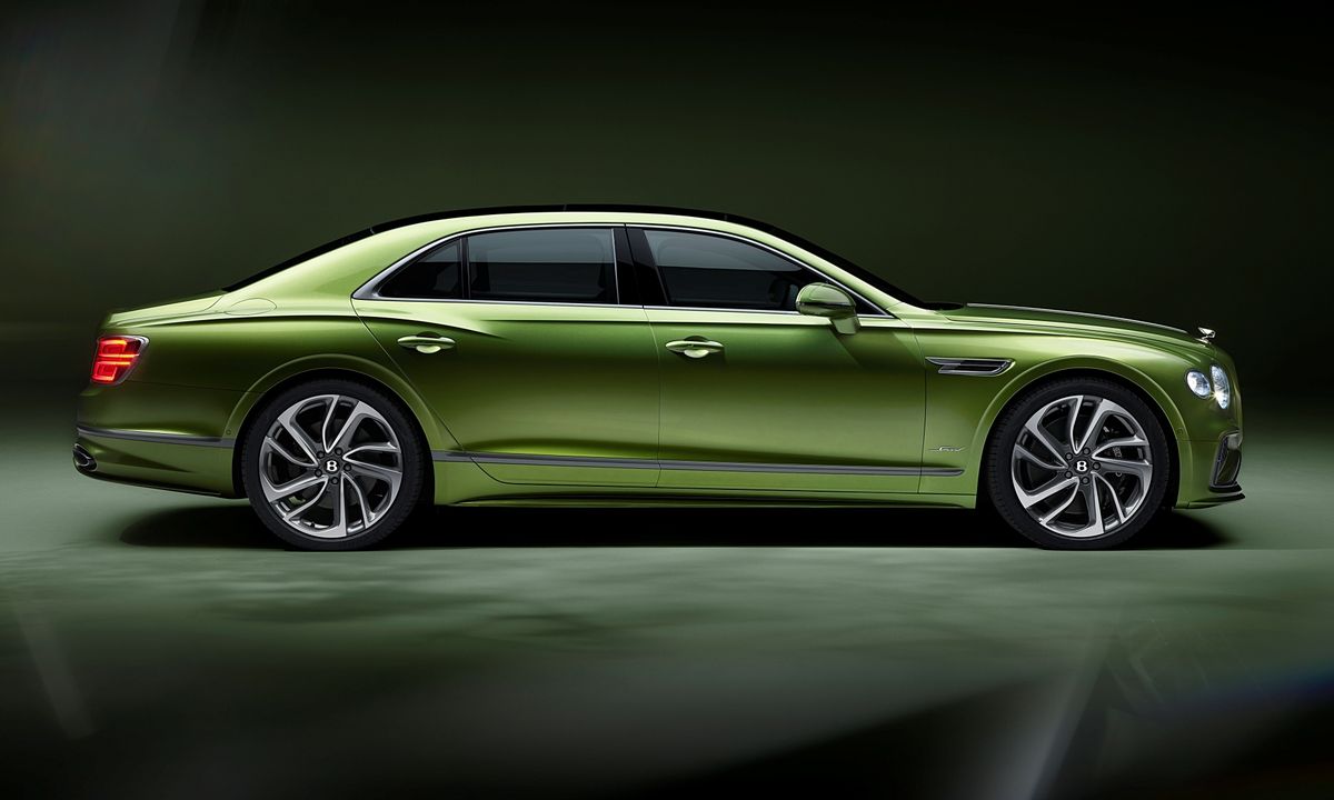 Bentley lanza la actualización de un sedán que podría destronar a Toyota Bentley lanza la actualización de un sedán que podría destronar a Toyota