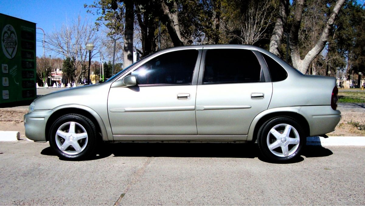 El Chevrolet Corsa es uno de los autos más populares en Argentina.
