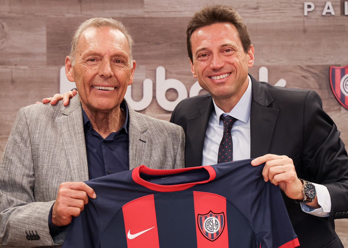 Russo y Moretti en la presentación.