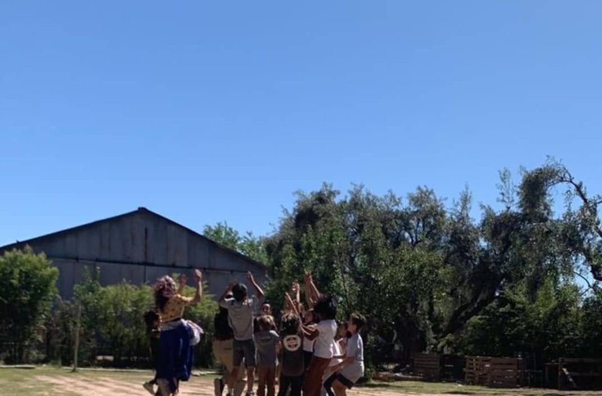 El desarrollo físico, emocional y mental es clave en la pedagogía Waldorf. El desarrollo físico, emocional y mental es clave en la pedagogía Waldorf.